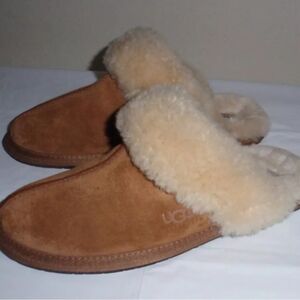 UGG Australia Women's Scuffette II Suede Scuffs Slippers 5661 Size 7 M Chestnut